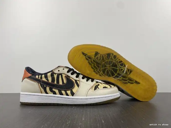 Cheap Air Tiger OG 1 Jordan Low of the DH6932-100 Year 0428